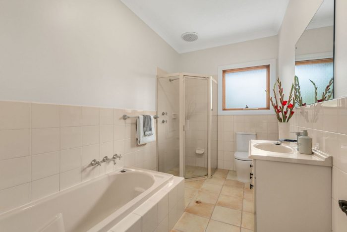 81A Sixth Ave, St Peters SA 5069, Australia