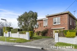 30A Toorak Ave, Mount Stuart TAS 7000, Australia