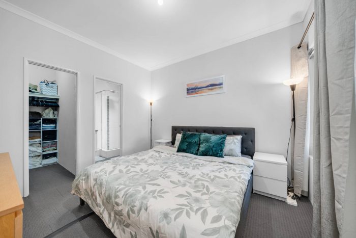 43 Shepherd Ave, Ellenbrook WA 6069, Australia