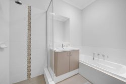 43 Shepherd Ave, Ellenbrook WA 6069, Australia