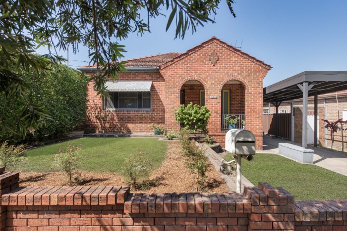 224 Bexley Rd, Earlwood NSW 2206, Australia