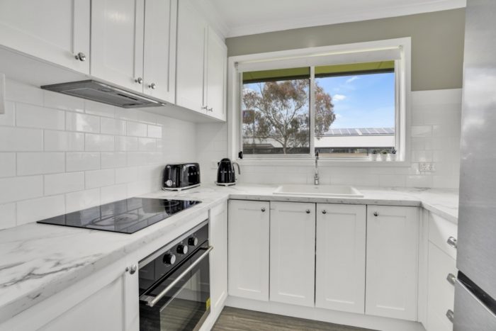 Unit 4/22 Brown St, Hamilton VIC 3300, Australia