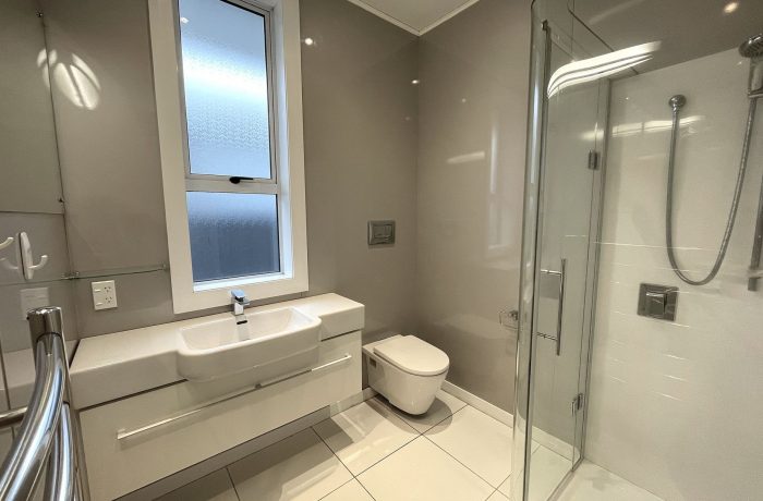 2 Cashel Street, South Dunedin, Dunedin, Otago, 9012, New Zealand