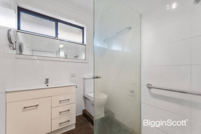 2 Shaun Ave, Blackburn South VIC 3130, Australia