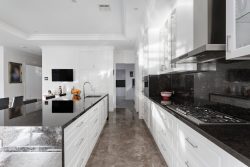 17 Cromer Rd, Beaumaris VIC 3193, Australia