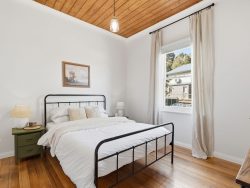 4 Crooke St, Port Huon TAS 7116, Australia