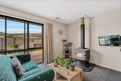 8 De Bettencor Place, Mount Pisa, Central Otago, Otago, 9383, New Zealand