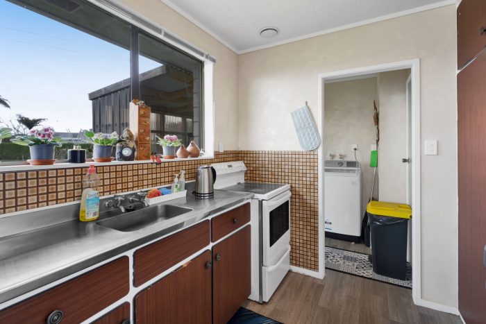 8 Denmark Terrace, Stratford, Taranaki, 4394, New Zealand