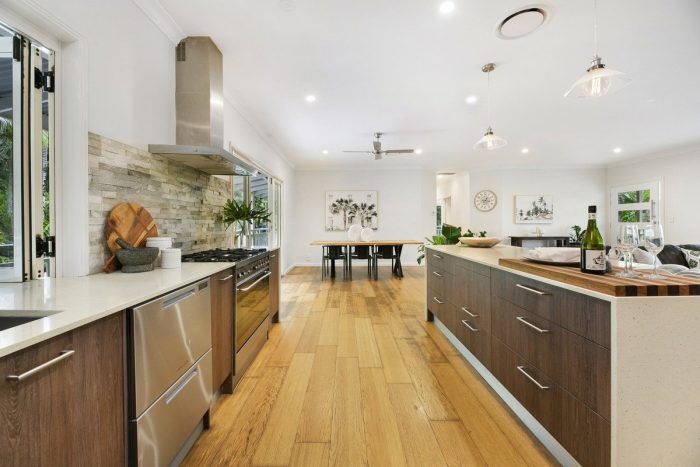 211 Ducats Rd, Tallebudgera QLD 4228, Australia