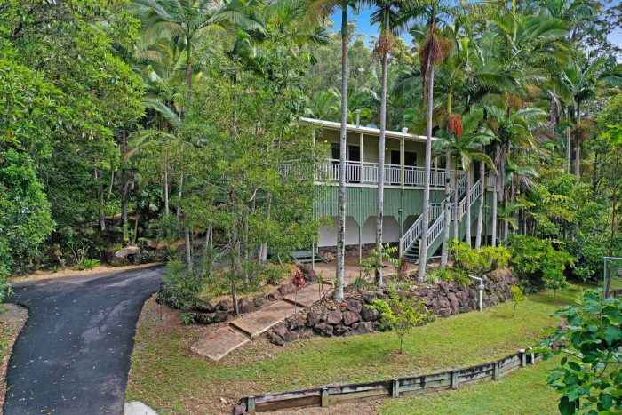 211 Ducats Rd, Tallebudgera QLD 4228, Australia