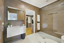 211 Ducats Rd, Tallebudgera QLD 4228, Australia