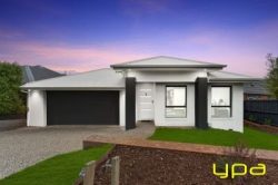 22 Eastbourne Cres, Officer VIC 3809, Australia