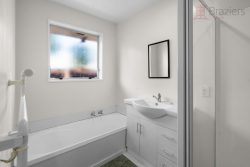 1/44A Division Street, Riccarton, Christchurch City, Canterbury, 8041, New Zealand