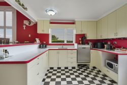 34 Eglinton Road, The Glen, Dunedin, Otago, 9011, New Zealand