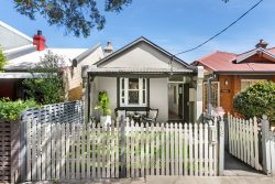 18 Gordon St, Marrickville NSW 2204, Australia