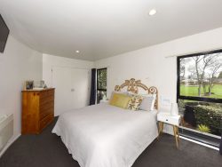 8 Haineswood Lane, Sockburn, Christchurch City, Canterbury, 8042, New Zealand