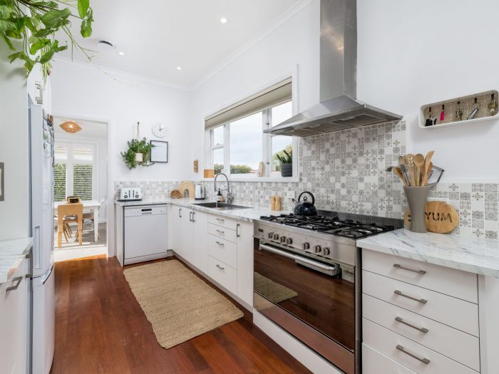 15 Herbert Street, Waimate, Canterbury, 7924, New Zealand