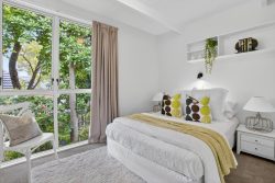 55 Hillcrest Avenue, Hillcrest, North Shore City, Auckland, 0627, New Zealand