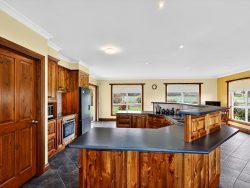 530 Caramut Rd, Woodford VIC 3281, Australia