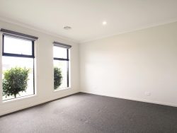 13 Moreton St, Warrnambool VIC 3280, Australia