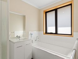 66 Huntingfield Ave, Huntingfield TAS 7055, Australia