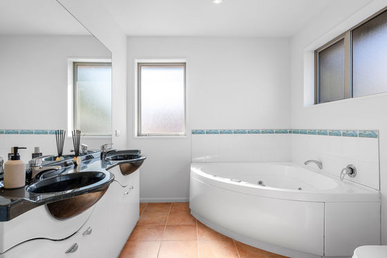 2 Wedmore Close, Burwood, Christchurch, Canterbury, 8083, New Zealand