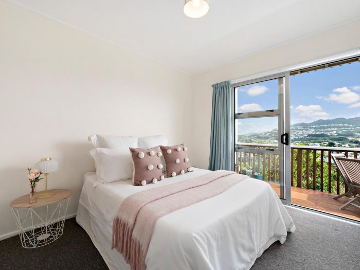 10B Ceres Crescent, Johnsonville, Wellington, 6037, New Zealand