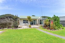 19 Karaka Street, Otaki Beach, Kapiti Coast, Wellington, 5512, New Zealand