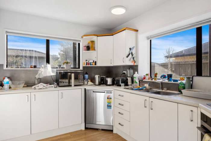 8 Brixton Street, Islington, Christchurch City, Canterbury, 8042, New Zealand