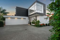 37 Laurence Street, Manly, Rodney, Auckland, 0930, New Zealand