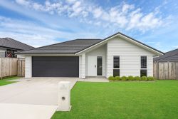 16 LEATHEM CRESCENT, Pokeno, Franklin, Auckland, 2402, New Zealand