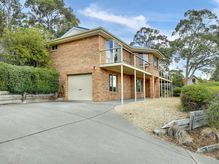 99 Lindhill Ave, Geilston Bay TAS 7015, Australia