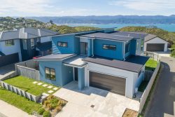 31 Boeing Way, Newlands, Wellington, 6037, New Zealand