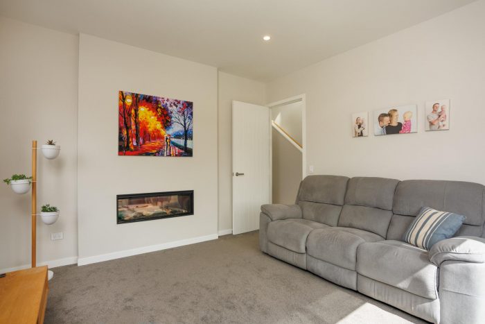 31 Boeing Way, Newlands, Wellington, 6037, New Zealand