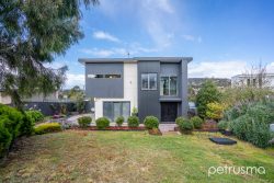 30 Malachi Dr, Kingston TAS 7050, Australia