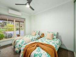 535 Minchin Rd, Mooroopna North West VIC 3616, Australia