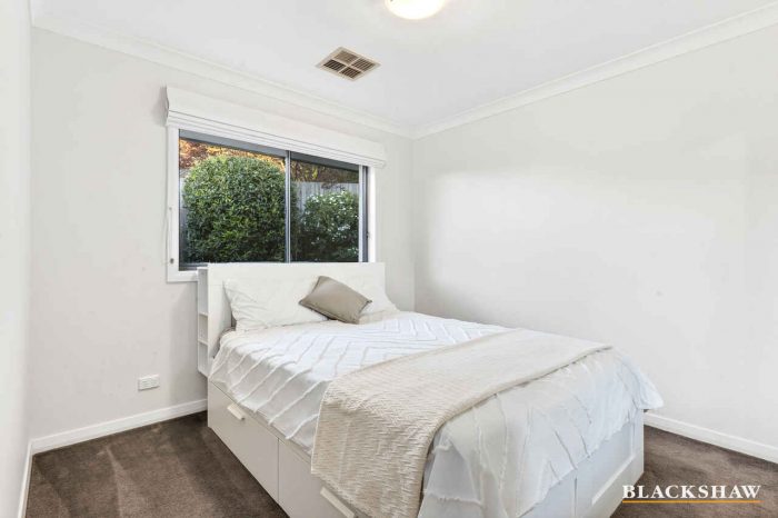 37 Olive Pink Cres, Banks ACT 2906, Australia