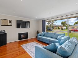 16 Panorama Cres, Reynella SA 5161, Australia