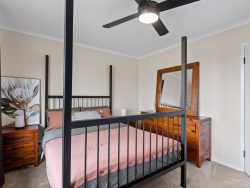 16 Panorama Cres, Reynella SA 5161, Australia