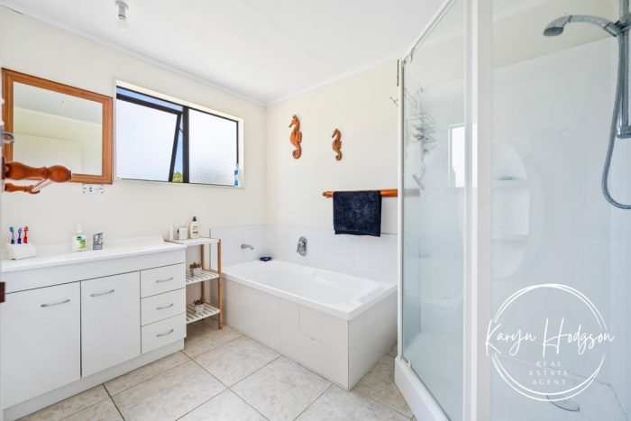 641 State Highway 1, Wellsford, Rodney, Auckland, 0975, New Zealand