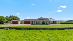 107 Fuller Road, South Head, Helensville, Rodney, Auckland, 0874, New Zealand