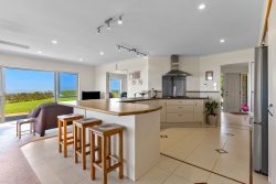 107 Fuller Road, South Head, Helensville, Rodney, Auckland, 0874, New Zealand