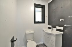 96 South Road, The Glen, Dunedin, Otago, 9011, New Zealand