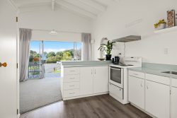9 Sunlight Promenade, Snells Beach, Rodney, Auckland, 0920, New Zealand