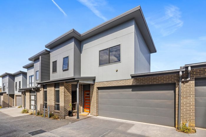 Unit 9/235 Princes Hwy, Albion Park Rail NSW 2527, Australia
