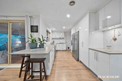 26 Tregellas Cres, Banks ACT 2906, Australia