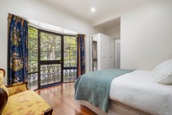 15 Tuscany Rise, Templestowe VIC 3106, Australia