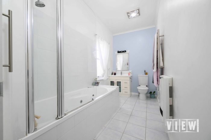 125 Gilbert St, Latrobe TAS 7307, Australia