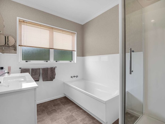 30 Russell Crescent, Western Heights, Rotorua, Bay Of Plenty, 3015, New Zealand