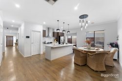 47 Ashbourne Bvd, Donnybrook VIC 3064, Australia